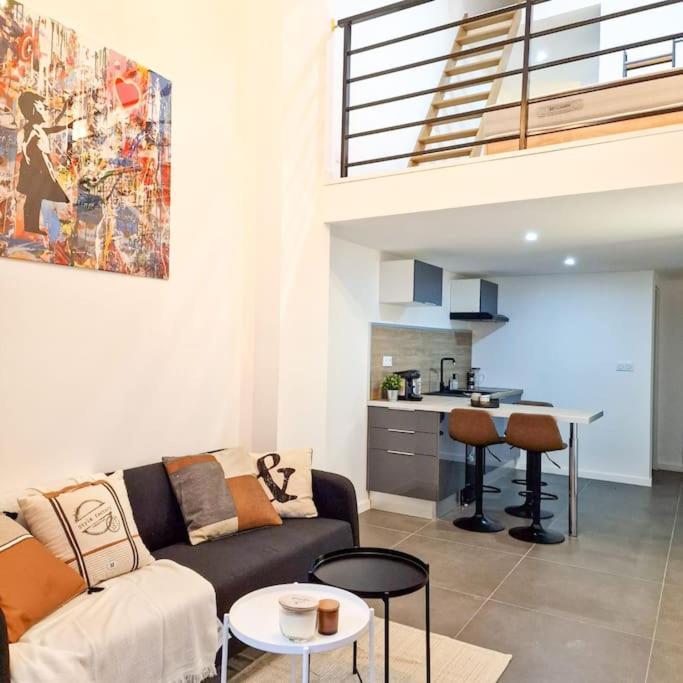 생테티엔 L'Atelier C Magnifique Loft Avec Terrasse Privee 아파트 외부 사진